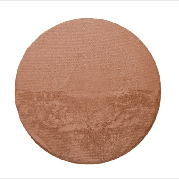 Bronzer By Younique New - Picture 2 of 3